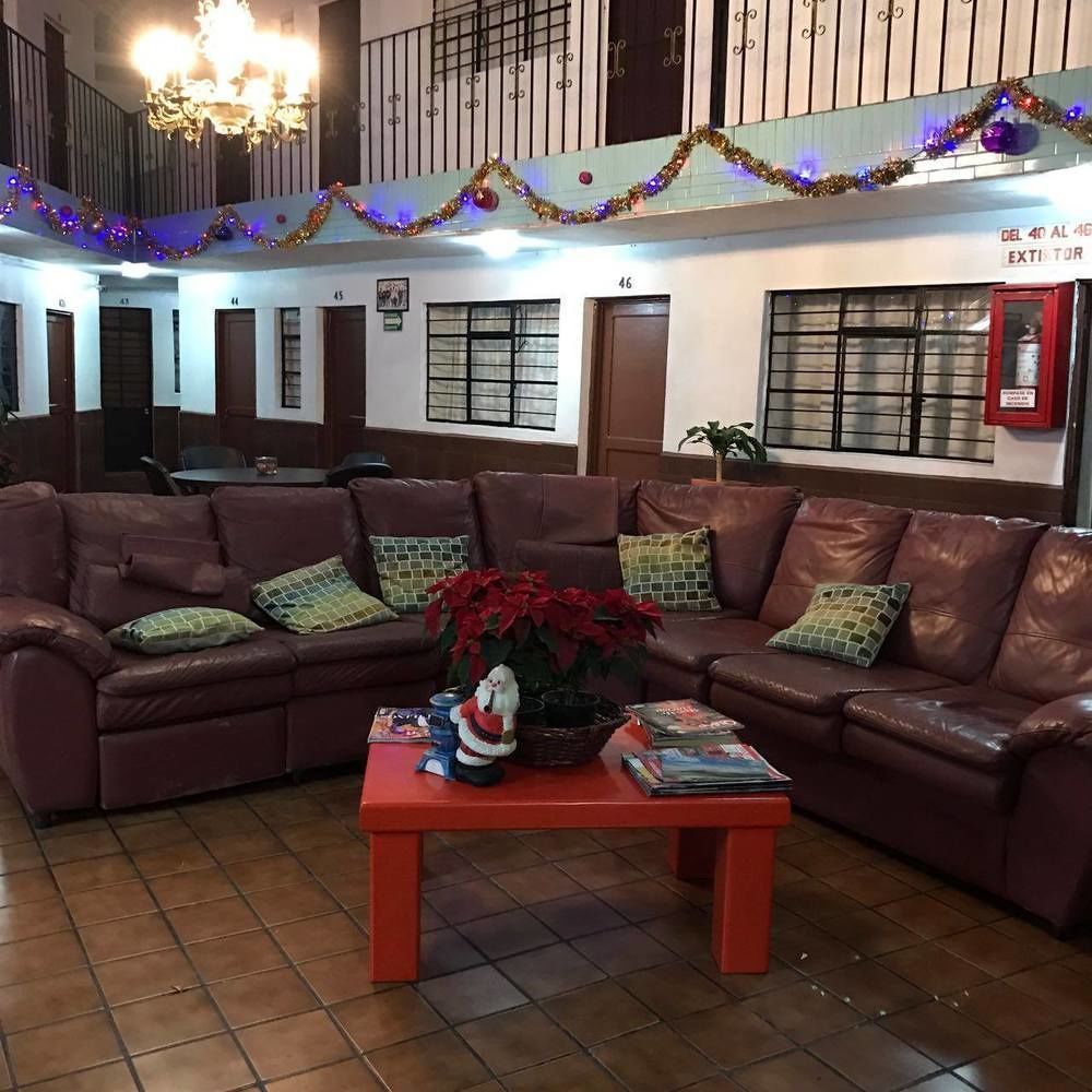 Oyo Hotel Brazil,Guadalajara,Estadio Jalisco 外观 照片